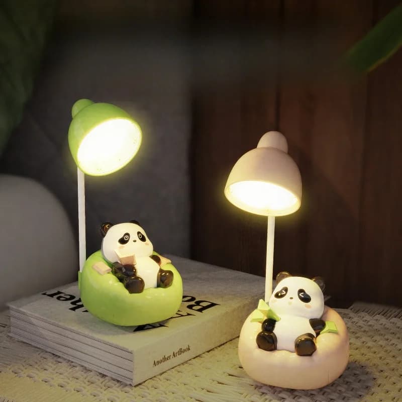Lampu Meja LED Panda dengan Pemegang Telefon